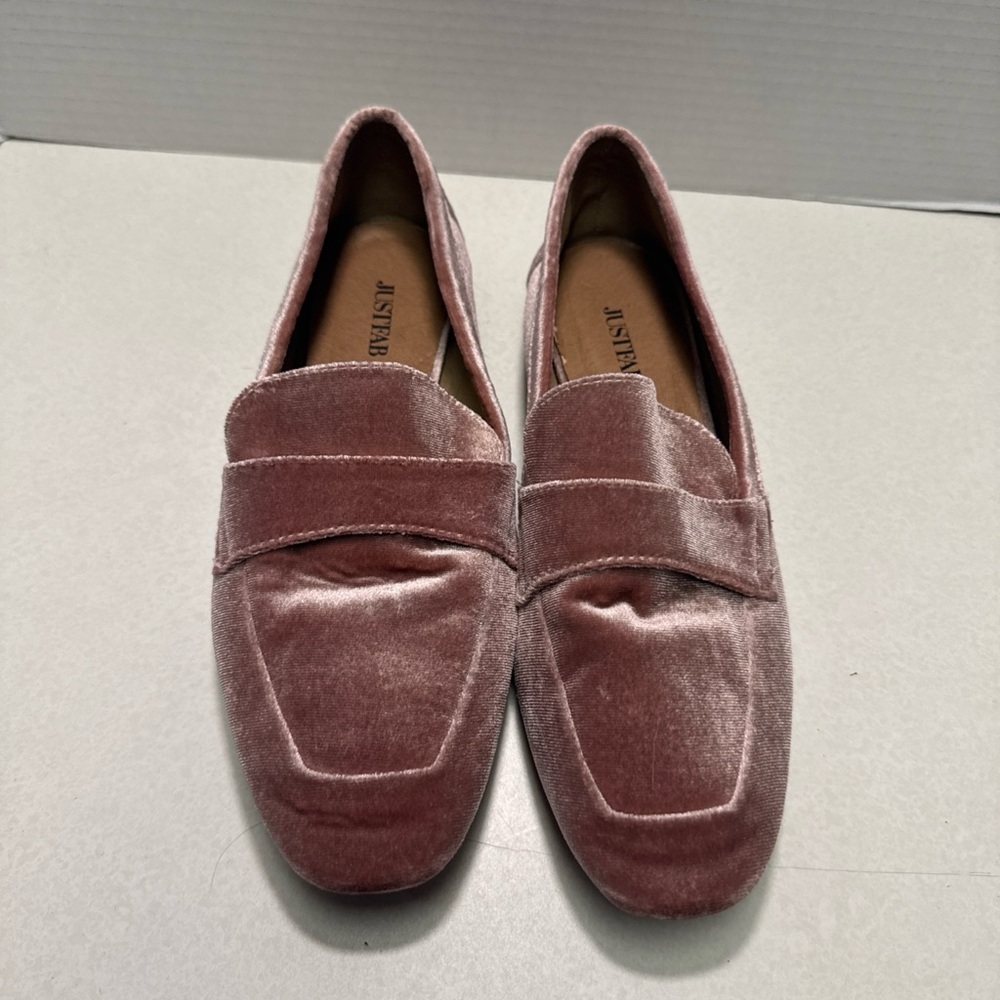 JustFab Velvet Loafers in Dusty Rose